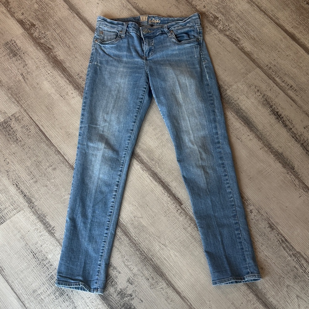Kut From the Cloth Light Wash Distressed Jeans women’s size 4